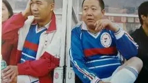 余依婷在春季游泳锦标赛再夺一金，喜获第二金殊荣。